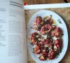 Test Kitchen Das Kochbuch von Yotam Ottolenghi Rezept fuer Tomaten Knoblauch