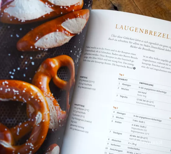 Lutz Geissler Broetchen backen das Kochbuch Rezept fuer Laugenbrezeln