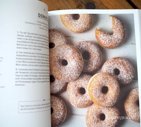 Back dich um die welt das backbuch von christian huembs rezept fuer donuts