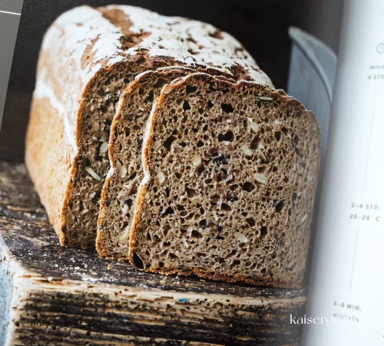 Das Kochbuch For the love of bread von Sonja Bauer 3