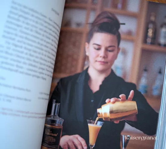 Das Buch Japanische Cocktails von Julia Momosé 4